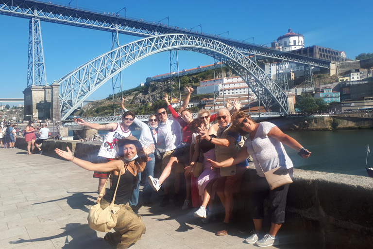 Porto: City Walking Tour with Guide