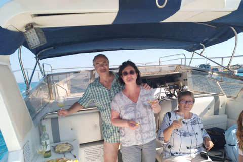 Protaras: Private Boat Tour with Fishing Protaras: Private Boat Tour including fun Fishing (2 hours)