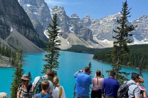 Moraine Lake, Lake Louise, & Banff Tour on Bus