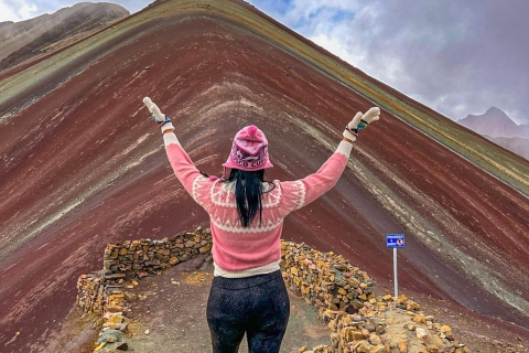 Desde Cusco: Excursión de un día a la Montaña Arco Iris Color Vinicunca