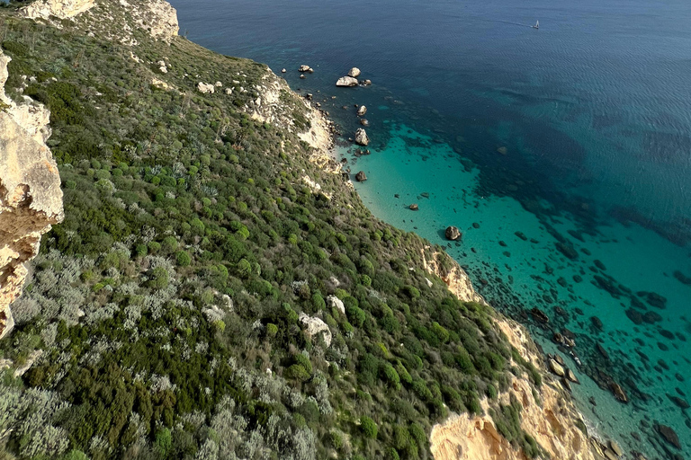Cagliari: Devil's Saddle Boat Tour with Spritz and Chips