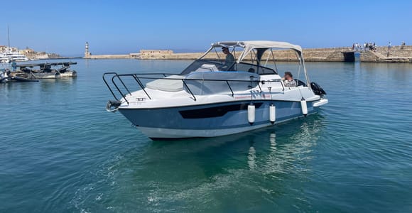 Chania: Sunset or Afternoon Cruise to Lazareta with Wine