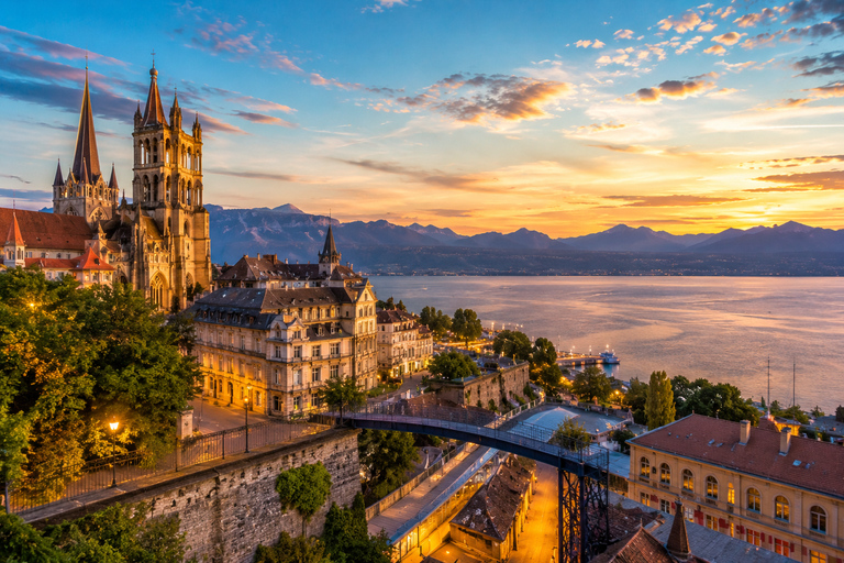 From Annecy: Lausanne and Montreux Private Day Trip
