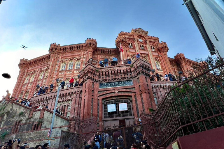 Istanbul: Rainbow Fener & Balat Walking Tour w/Local Guide