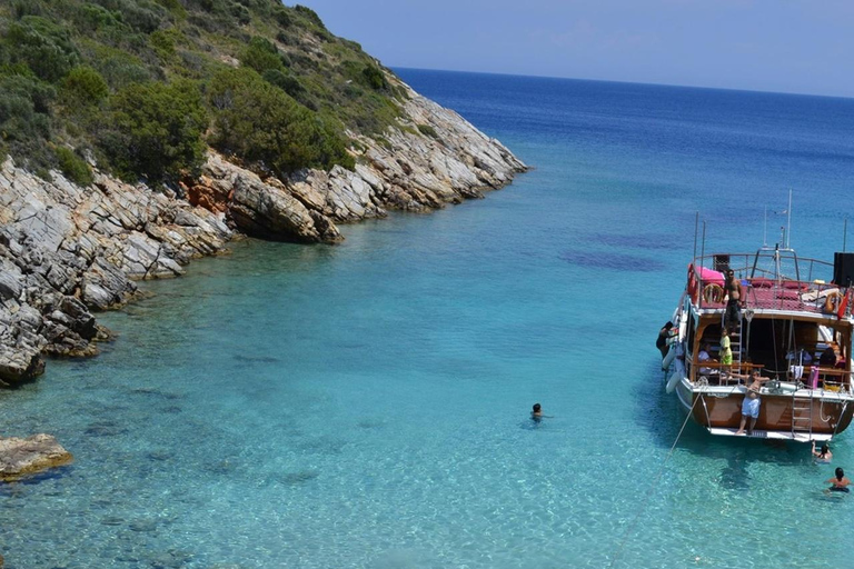Bodrum: Orak Island Boat Trip with Lunch and Transfers Tour with Meeting Point