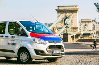 Budapest: autobús compartido de traslado al aeropuerto
