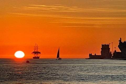 Lisbon Speedboat Sunset with Monuments Sightseeing