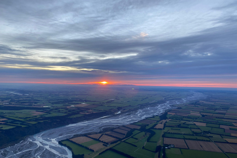Canterbury Plains: Sunrise Hot Air Balloon Flight