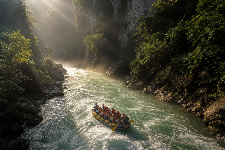 Zhangjiajie: Mengdong River Rafting Ticket with Transfer Rafting Ticket with Round-Trip Hotel Transfer