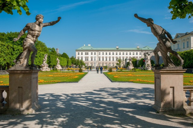 Visit Original Sound of Music Tour & Edelweiss Cooking Class in Salzburg