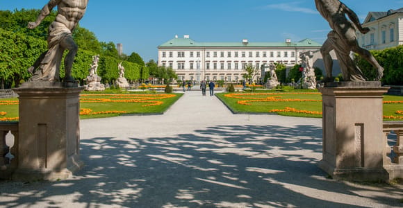 Original Sound of Music Tour & Edelweiss Cooking Class