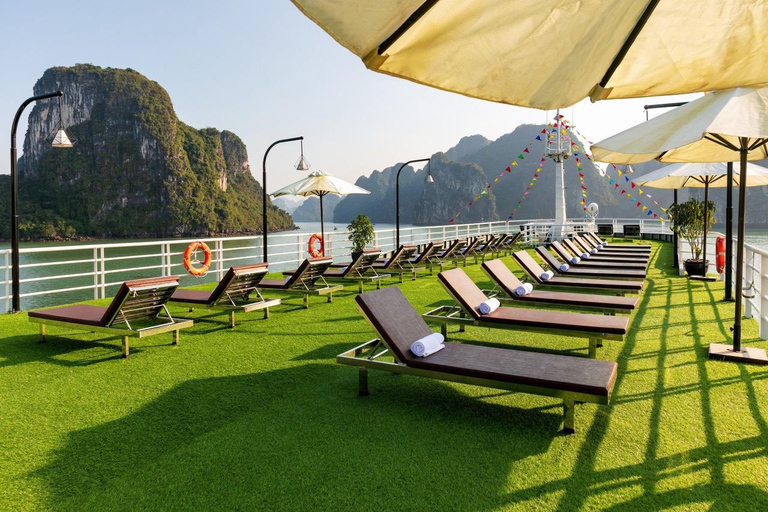 From Ninh Binh : 2-3 Days Lan Ha Bay- Balcony, Jacuzzy Cabin From Ninh Binh : 2 Days Lan Ha Bay - Balcony, Jacuzzy Cabin