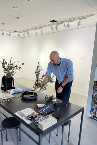Osaka Ikebana Experience with Master Small Group