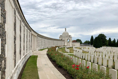 Visite privée des champs de bataille de la Première Guerre mondialeMini van 4-6 personnes