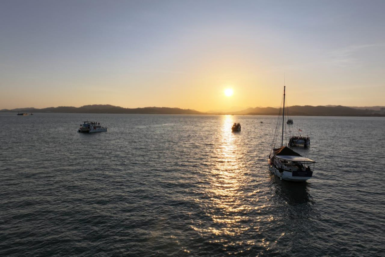 Langkawi : Croisière au coucher du soleilCroisière de base au coucher du soleil