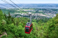 Zürich, City Highlights Tour mit dem Bus, der Seilbahn und der Fähre - Hizvo