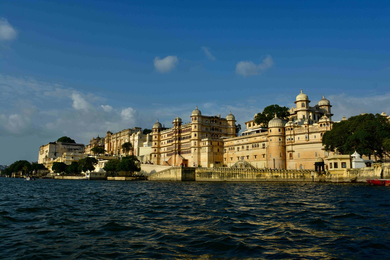 Udaipur : visite demi-journée à pied guidéeRejoignez la promenade guidée d'une demi-journée à Udaipur