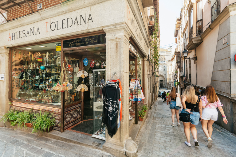 Depuis Madrid : Excursion guidée d'une journée à Tolède en busExcursion standard avec guide