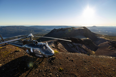 Rotorua: Vuelo en helicóptero y paseo guiado por el monte Tarawera