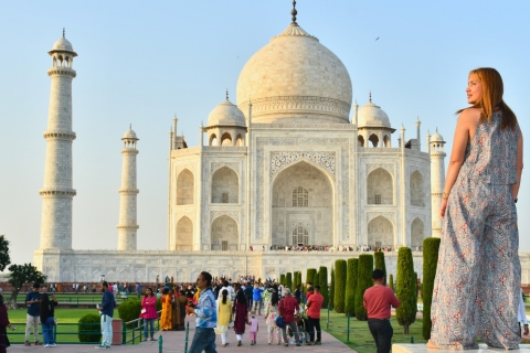 Vanuit Delhi: Taj Mahal-tour met Agra Fort en Fatehpur SikriVanuit Delhi: auto met chauffeur, gids, entree en lunch