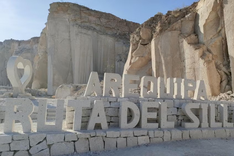 AREQUIPA: HALVDAG SILLAR ROUTE OCH CULEBRILLAS CANYON + UTSIKTSPLATS YANAHUARA