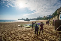 Pembrokeshire, Paddle Boarding At Tenby North Beach - Housity