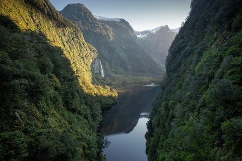 Te Anau: passeio de helicóptero com pouso em Doubtful Sound