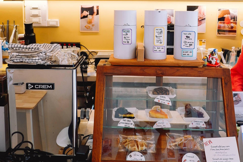 Aventura en el campo de tiro del ejército de Bangkok y visita a una tostadora de caféTiro con .38×25 y .22×50 (1-3 personas) + café de bienvenida