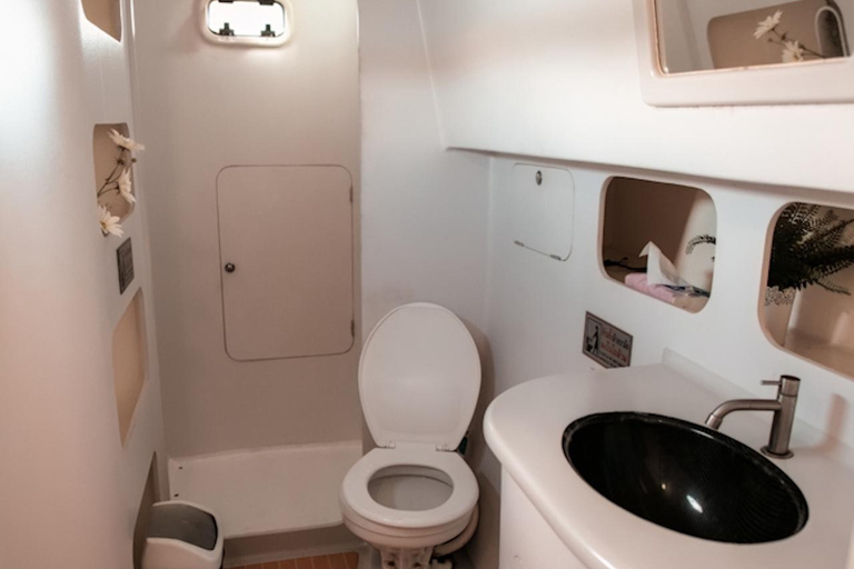 Phuket Luxury Small Group Yacht Tour & Water Toys & Racha