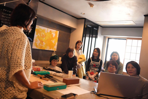 Tokyo: Knife Sharpening and Carving Art Workshop