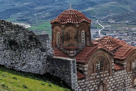 From Tirana: Berat Day Trip with Free Time and Lunch