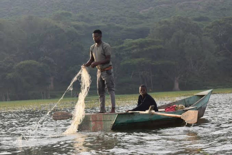 From Addis Ababa: 2-Day Wendo Genet & Hawassa Tour