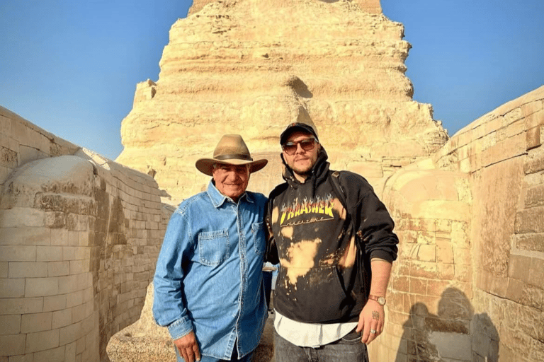 Pyramides, Sakkara et Memphis - Visite privée avec déjeunerVisite privée avec guide, transfert et déjeuner, à l&#039;exclusion des droits d&#039;entrée.