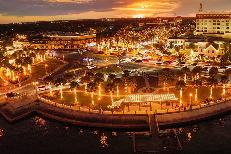 St Augustine: Nights of Lights Sunset Sail with Live Music