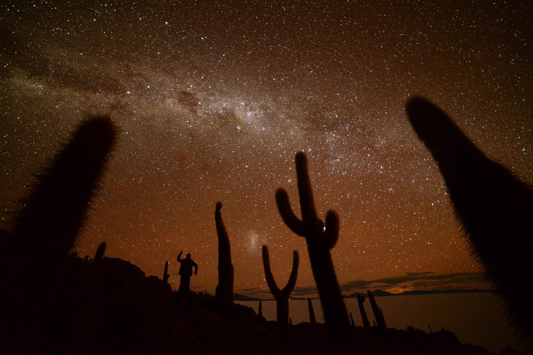 Uyuni: noc gwiazd + wschód słońca na Salar de Uyuni