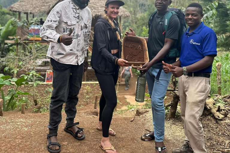 Lieu : Tournée des cafés du village de Materuni