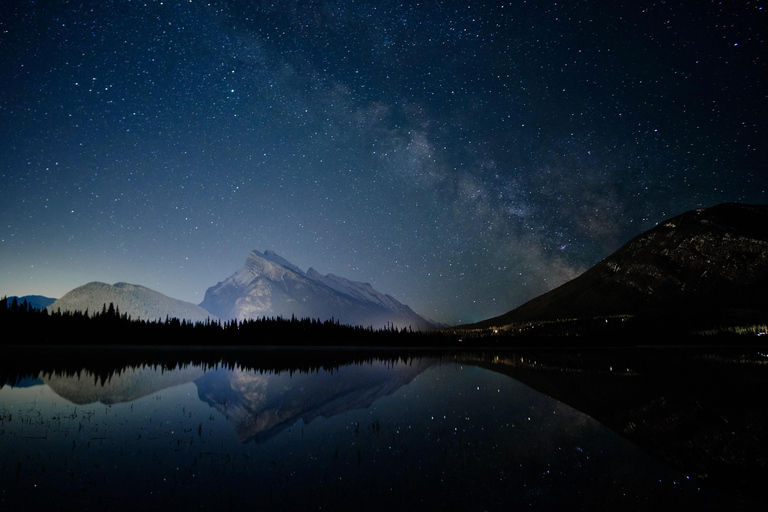 Banff Stargazing: See Saturn & the Moon with a Telescope