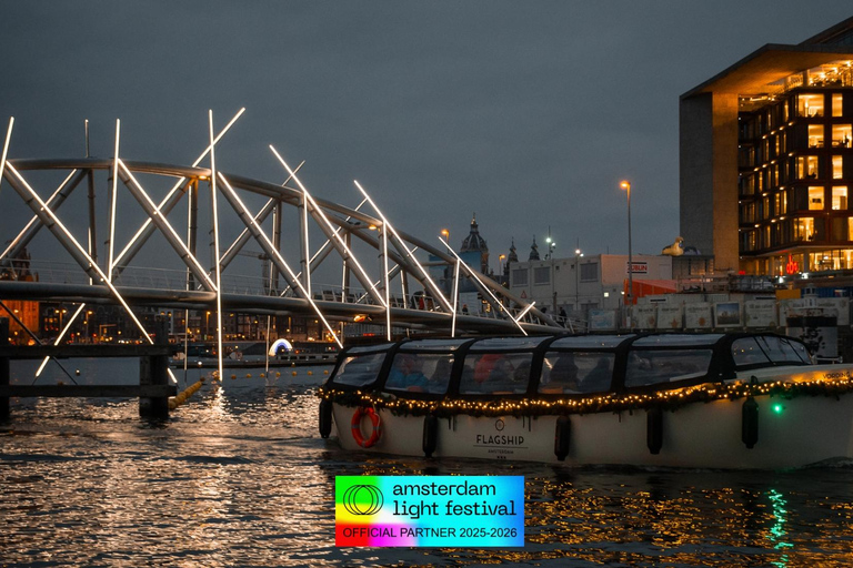 Amsterdam: Light Festival Cruise + Drinks & Snack option Light Festival Cruise - Unlimited Drinks + Small Bite (CS)