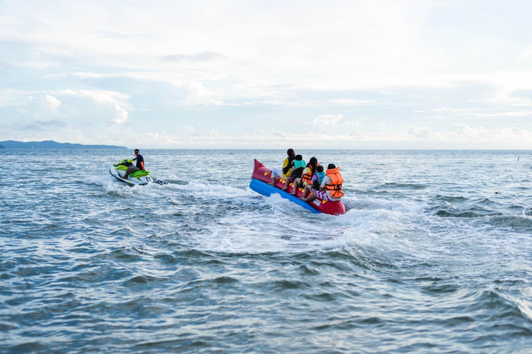 Pattaya: Thrilling Banana Boat Ride on the Sea Experience 1-Hour Banana Boat Ride