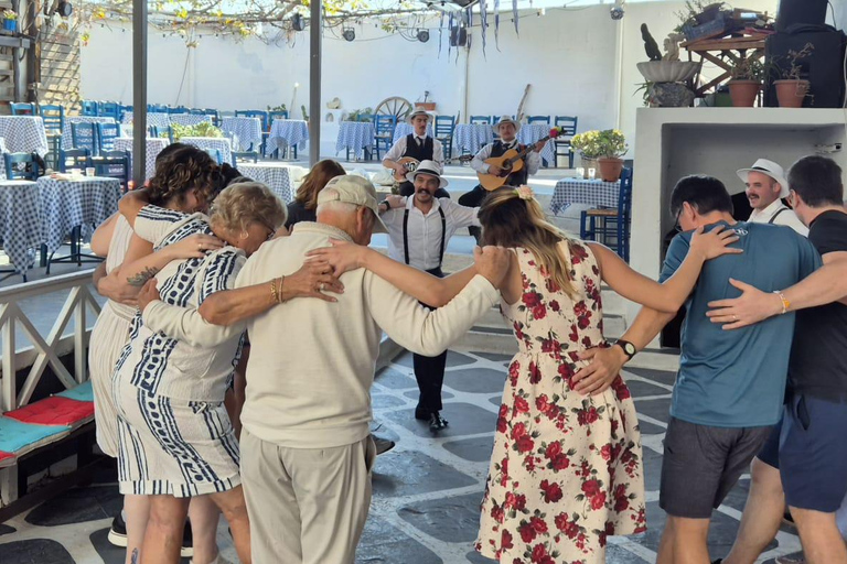 Santorini: Plate-Smashing Show & Fira Walking Tour