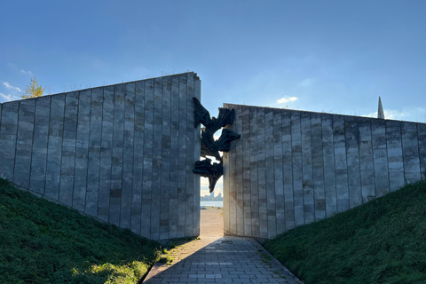 Tour de la película Tenet en Tallin con un extraTenet Tour (1.5h)