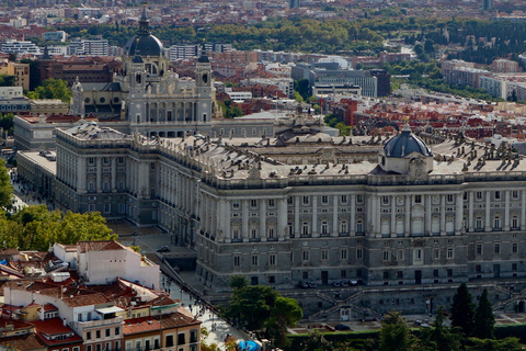 Madrid: Guided Walking Tour of Must-See Sights