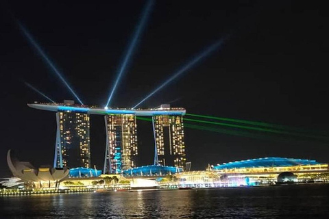 Singapura: Passeio noturno privado com cruzeiro no rio