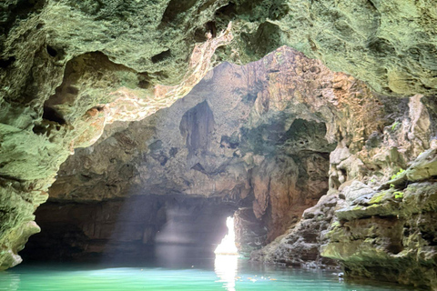 استكشاف جبل ميرابي عند شروق الشمس وكهف جومبلانغ وكهف بيندولبدون شروق الشمس: كهف جوملانغ وكهف بيندو