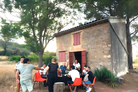 Mas Farchat: Wine tasting and tapas in the heart of nature Mas Farchat: Wine tasting with the winemakers