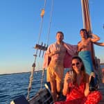 Alghero: tour in barca a vela al tramonto con aperitivo