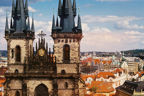 Rondleiding door de Oude en Nieuwe Stad van Praag en boottochtPrijs groepsreis