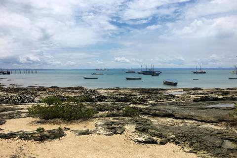 Dos Frades and Itaparica Islands by Schooner Spanish speaking