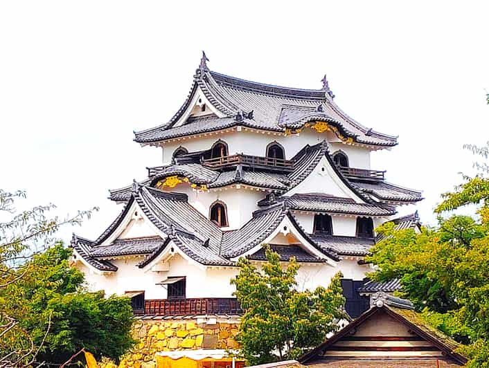 Shiga: experiência guiada no Castelo de Hikone com herança samurai