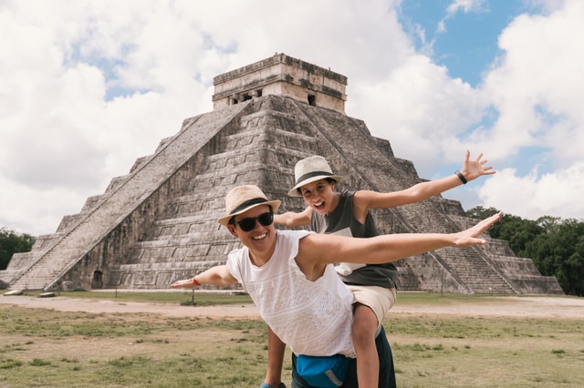 Chichén Itzá: Skip the line and dive straight into the wonder of the world